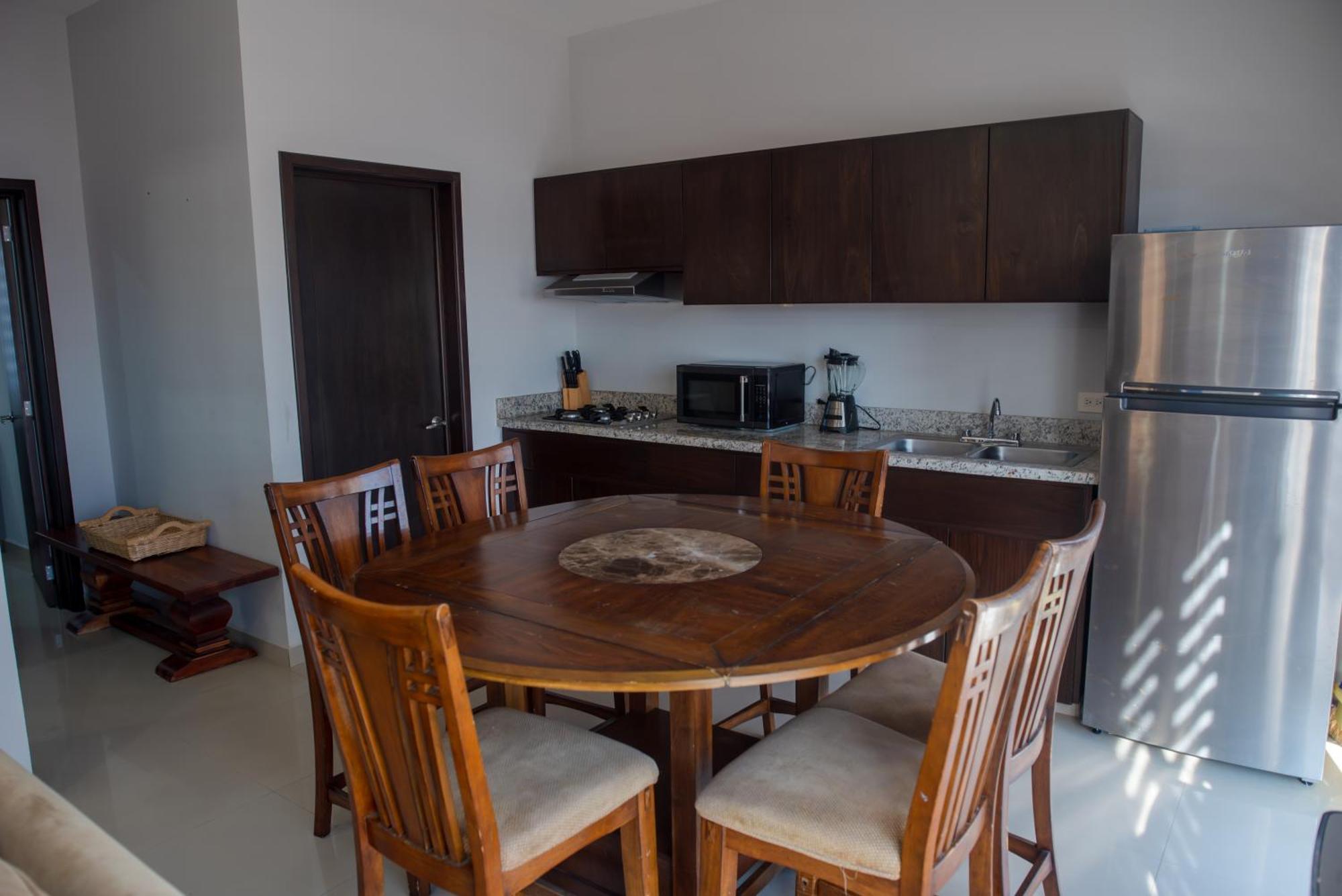 2Br/2Ba Condo 1 Block To Ocean! - Unit #5 마사틀란 외부 사진